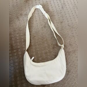 Aritzia phoebe bag